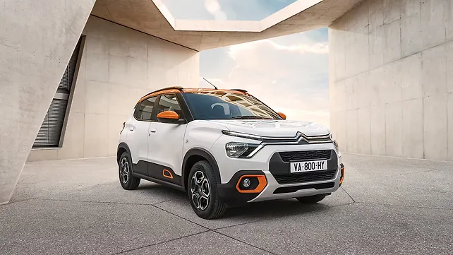Tata Nexon правый передний три четверти Tata Nexon правый передний три четверти