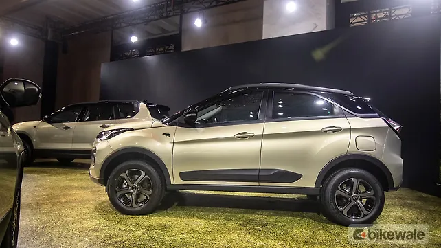 Tata Harrier Left Side View Tata Harrier Left Side View