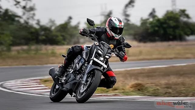 Yamaha MT 15 Right Front Three Quarter