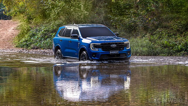 Ford Endeavour Right Front Three Quarter