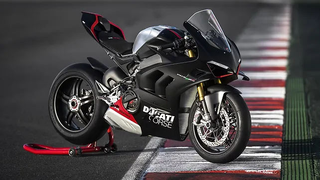Ducati Panigale V4 Left Front Three Quarter Ducati Panigale V4 Left Front Three Quarter
