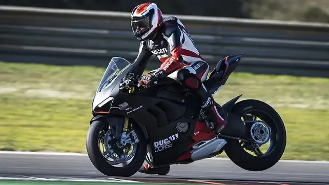 Ducati Panigale V4 Left Side View