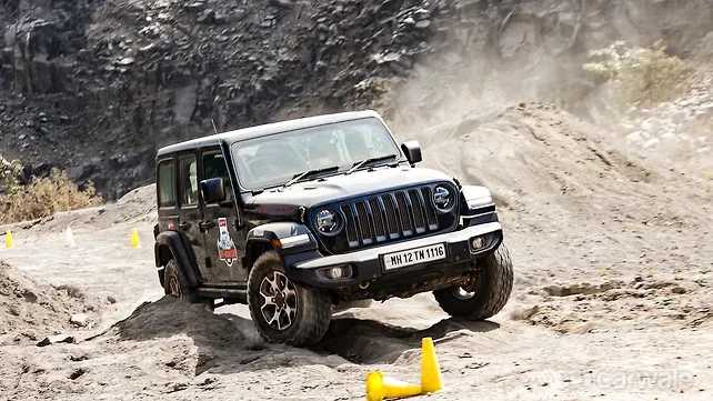 Mahindra Thar Three quarters front right Right front three quarters