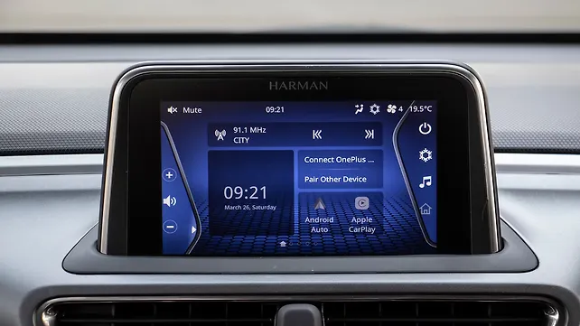 Tata Altroz Infotainment System