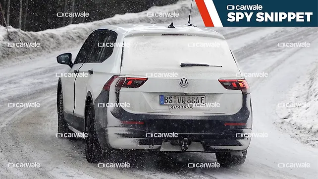 Volkswagen Tiguan rear right three quarters Volkswagen Tiguan rear right three quarters