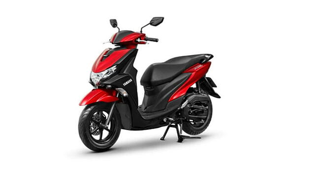 Yamaha Ray ZR 125 Right Side View
