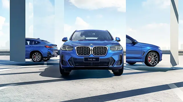 BMW X4 Front View BMW X4 Front View
