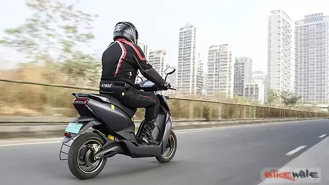 Ather 450X Right rear three-quarter Ather 450X Right rear three-quarter