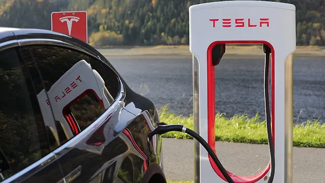 Tesla charging Tesla charging