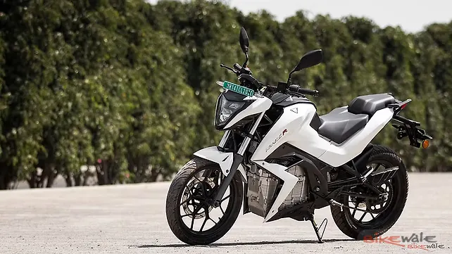 OLA S1 Pro Left Front Three Quarter OLA S1 Pro Left Front Three Quarter