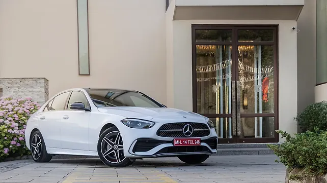 Mercedes-Benz C-Class Left Front Three Quarter Mercedes-Benz C-Class Left Front Three Quarter