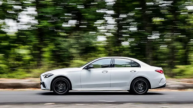 Mercedes-Benz C-Class Left Side View Mercedes-Benz C-Class Left Side View