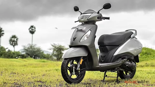 TVS Jupiter Left Front Three Quarter TVS Jupiter Left Front Three Quarter