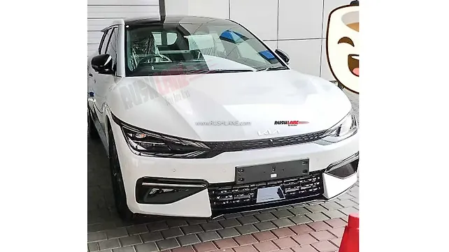 Киа EV6, вид спереди Киа EV6, вид спереди