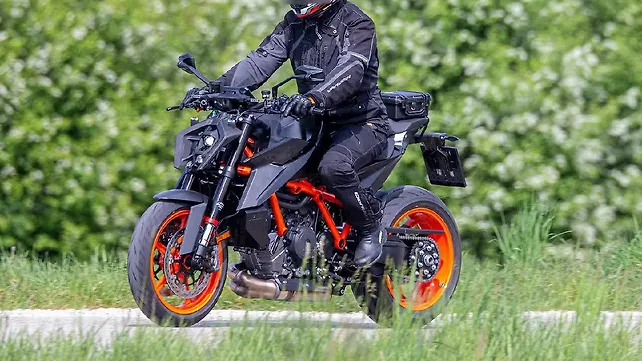 KTM  Left Front Three Quarter