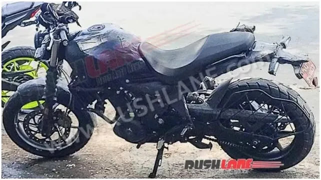 Royal Enfield Himalayan 450 Left Side View Royal Enfield Himalayan 450 Left Side View