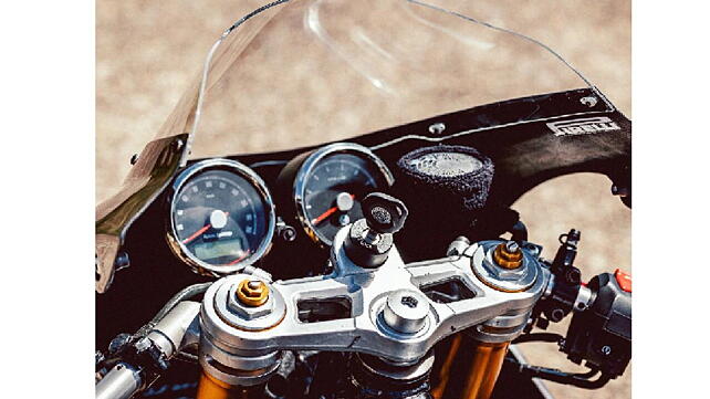 Royal Enfield Continental GT 650 Instrument Cluster