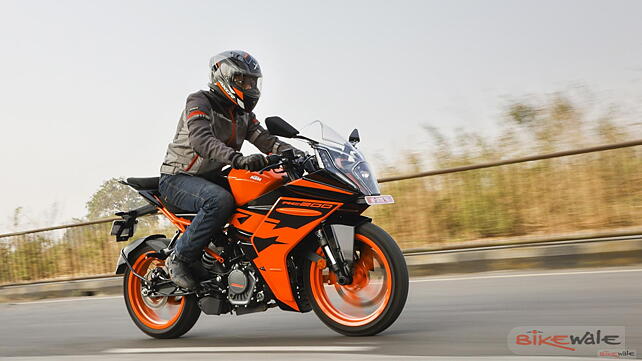 ktm rc 200 bs6 2022