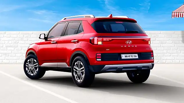 Hyundai Venue Facelift Left Rear Three Quarter Hyundai Venue Facelift Left Rear Three Quarter