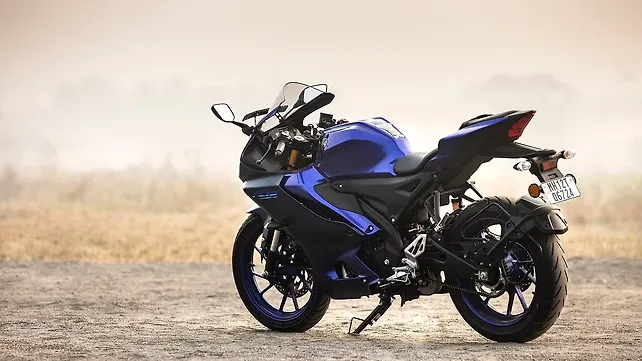 Yamaha R15 V4 Left Side View Yamaha R15 V4 Left Side View