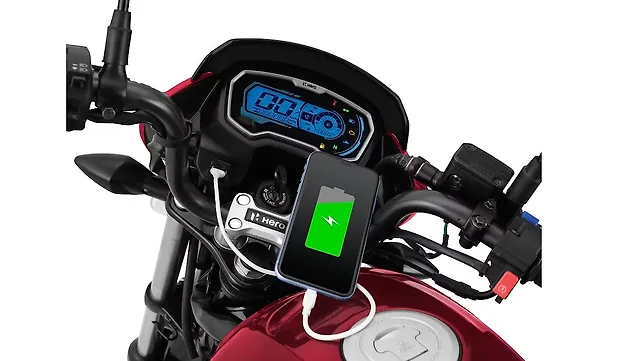 Hero Passion XTEC Launched, Phone Charging Facility on Bike