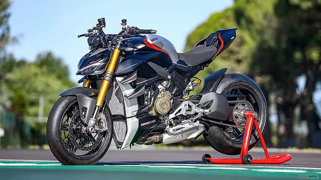 Ducati Streetfighter V4 Left Front Three Quarter Ducati Streetfighter V4 Left Front Three Quarter