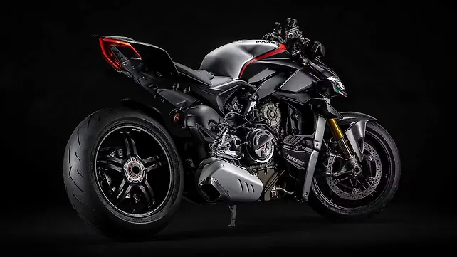Ducati Streetfighter V4 Right Rear Three Quarter Ducati Streetfighter V4 Right Rear Three Quarter