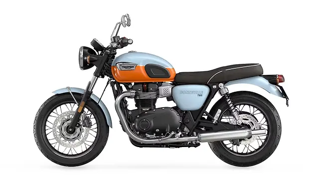 Triumph Bonneville T100 Left Side View Triumph Bonneville T100 Left Side View