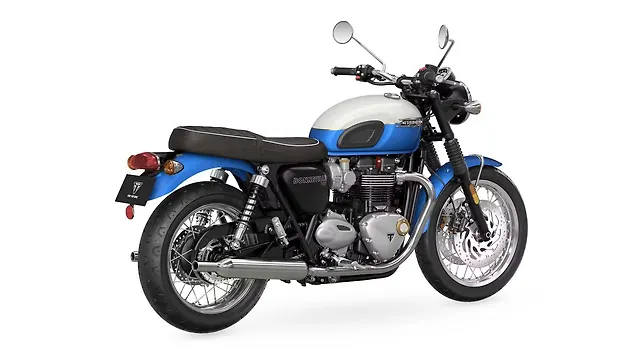 Triumph Bonneville T100 Right Side View Triumph Bonneville T100 Right Side View