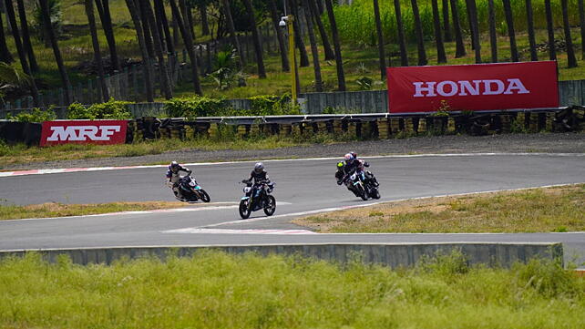 TVS Apache RTR 200 4V Front View