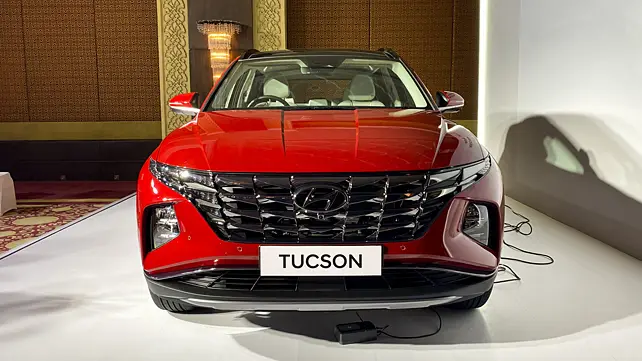 Hyundai New Tucson Front View Hyundai New Tucson Front View