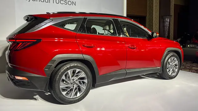 Hyundai New Tucson Right Rear Three Quarter Hyundai New Tucson Right Rear Three Quarter