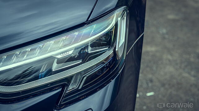 Audi A8 L Headlight