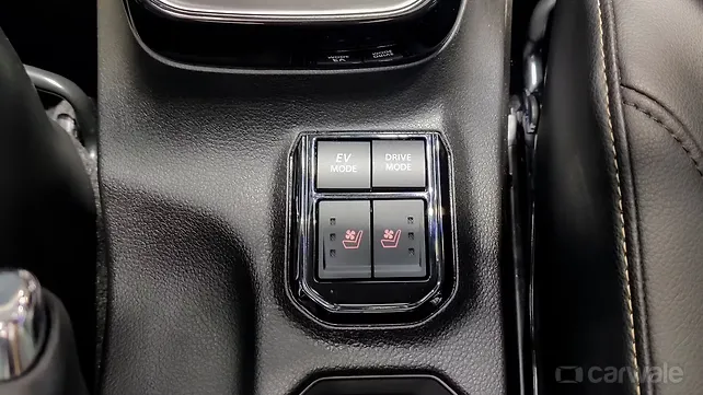 Maruti Suzuki Grand Vitara Center Console/Centre Console Storage Center Console/Centre Console Storage