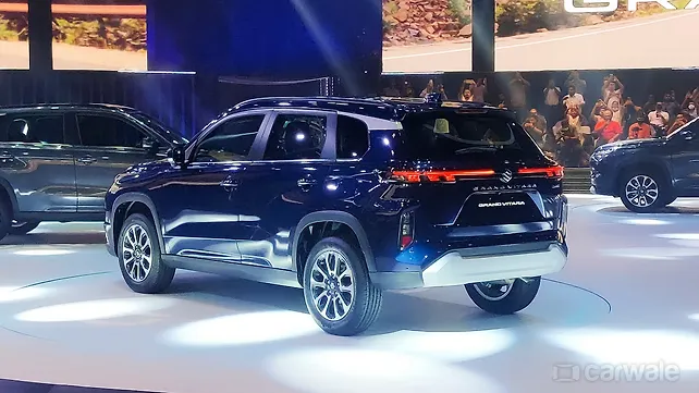 Maruti Suzuki Grand Vitara Left Rear Three Quarter Left Rear Three Quarter