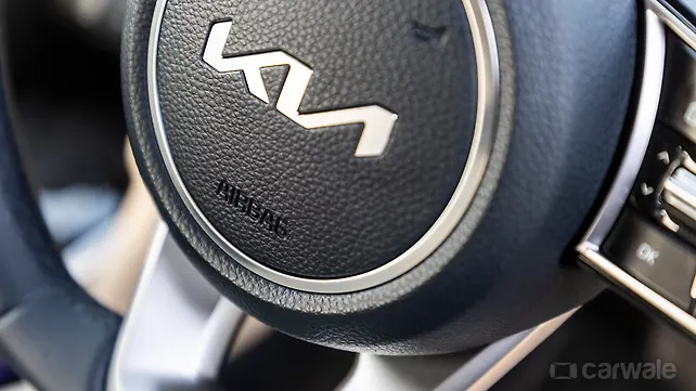 Kia Carens Front Passenger Airbag Kia Carens Front Passenger Airbag