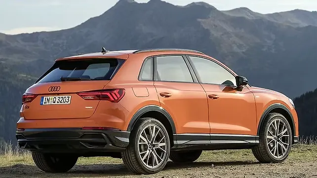 Audi новый Q3 правый задний три четверти Audi новый Q3 правый задний три четверти