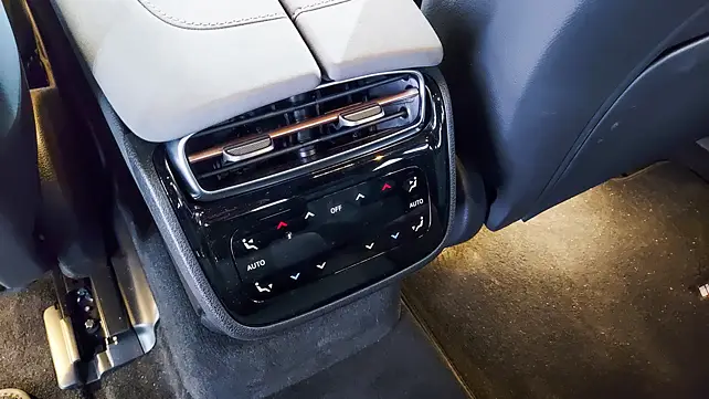 Mercedes-Benz EQS AC Controls Mercedes-Benz EQS AC Controls
