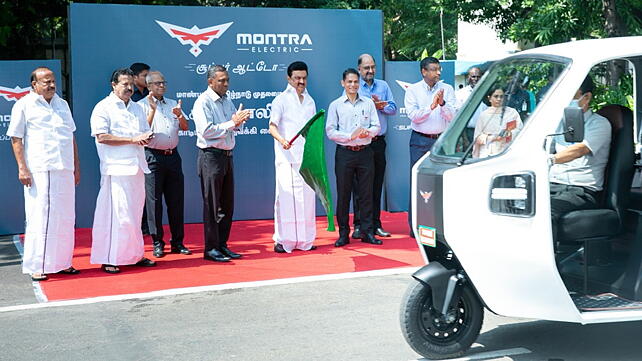 M K Stalin, Chief Minister of Tamil Nadu, flagging off ‘Montra Electric 3W Auto’ 