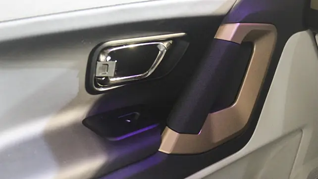 Tata Nexon Front Door Handle Tata Nexon Front Door Handle