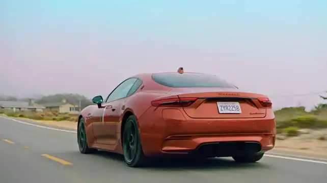 Maserati GranTurismo Правая задняя часть Три четверти Maserati GranTurismo Правая задняя часть Три четверти