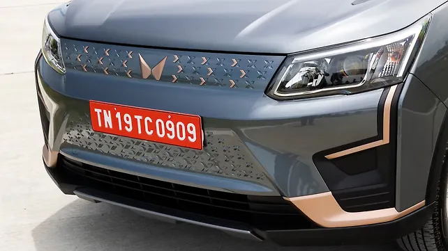 Mahindra XUV400 Grille Mahindra XUV400 Grille