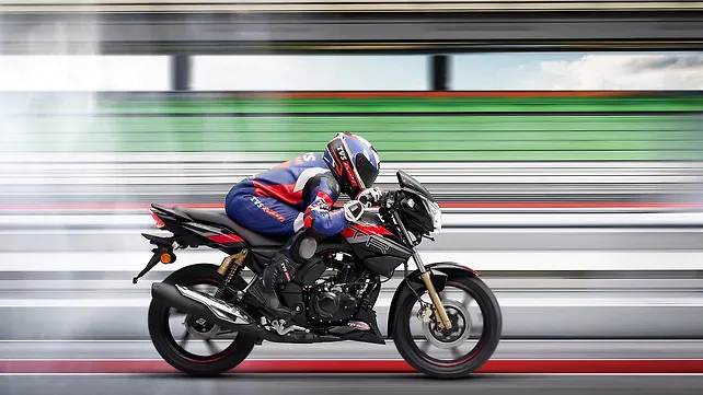TVS Apache RTR 160 Right Side View TVS Apache RTR 160 Right Side View