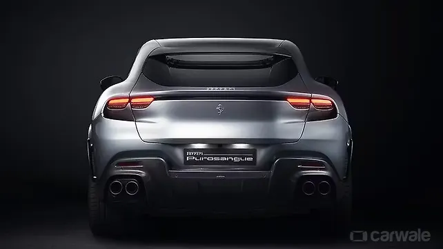 Внедорожник Ferrari Purosangue, вид сзади Внедорожник Ferrari Purosangue, вид сзади