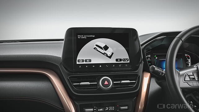 Информационно-развлекательная система Maruti Suzuki Grand Vitara