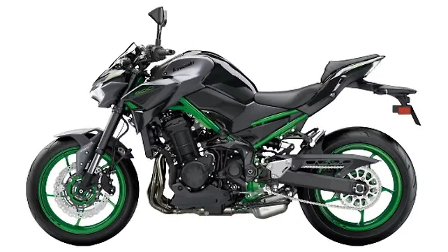 Kawasaki Z900 Left Side View