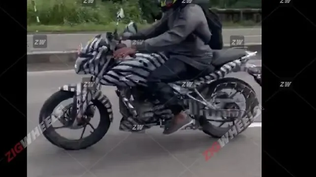 Bajaj Left Side View Bajaj Left Side View