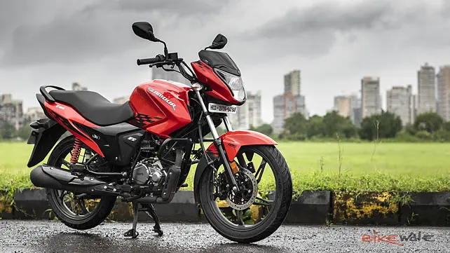Hero Splendor Plus Right Front Three Quarter Hero Splendor Plus Right Front Three Quarter