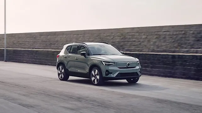 Volvo XC40 Recharge Right Front Three Quarter Volvo XC40 Recharge Right Front Three Quarter