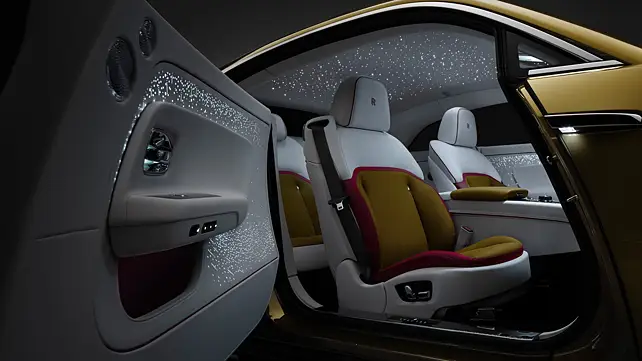 Rolls-Royce  Front Row Seats